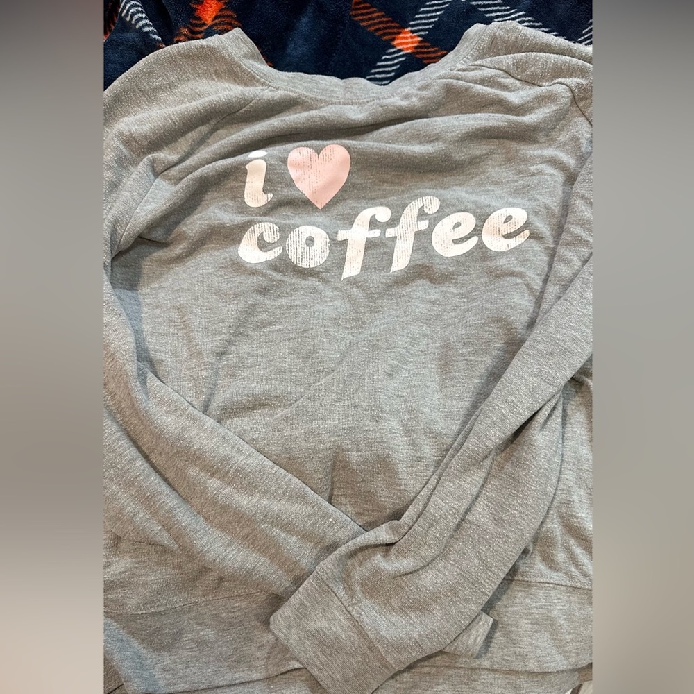 Shirt/ sweater, comfy, soft, cotton, size medium, brand target